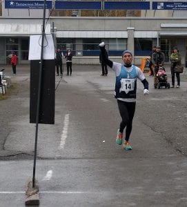 Jyrki Kukko Wihan 100 km voittajana maalissa (kuva Jari Tomppo)