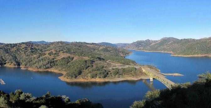 Lake_Sonoma_view