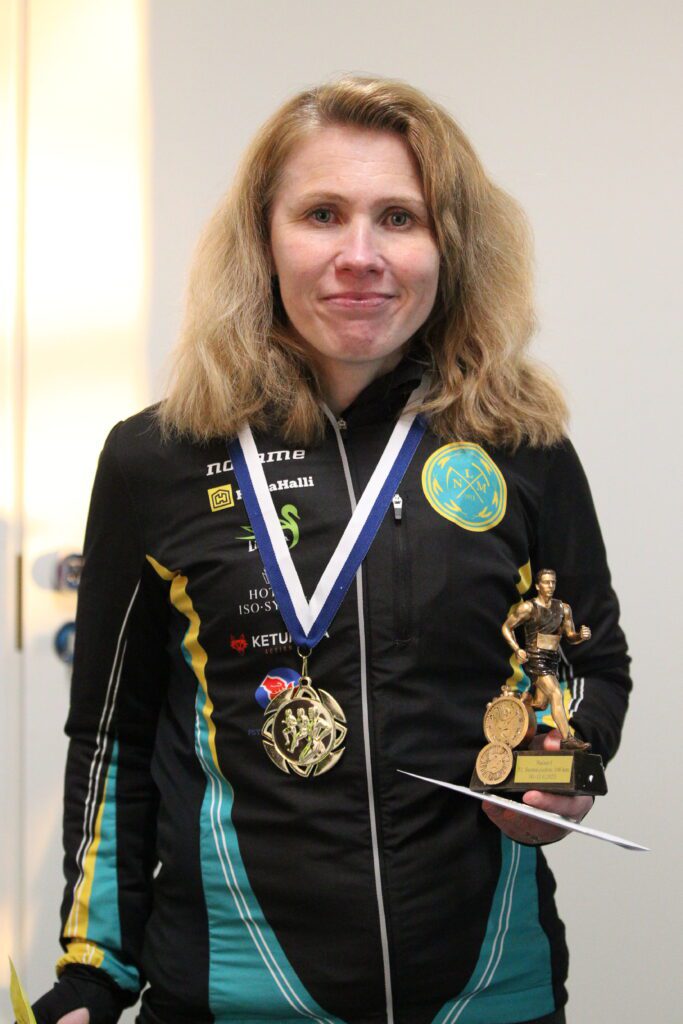 Kirsi Kivelä